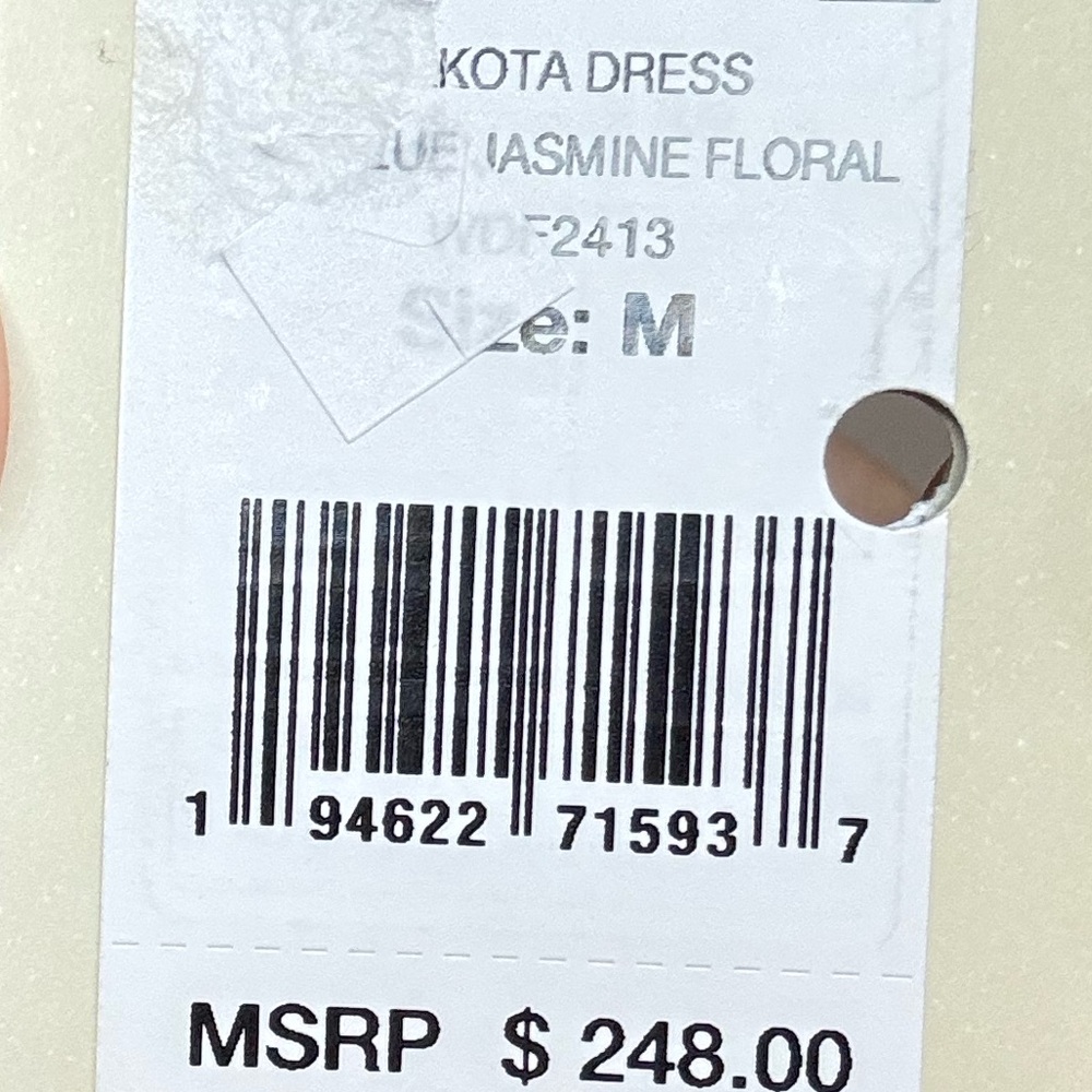 New Faherty Dakota Dress - Picture 11 of 14
